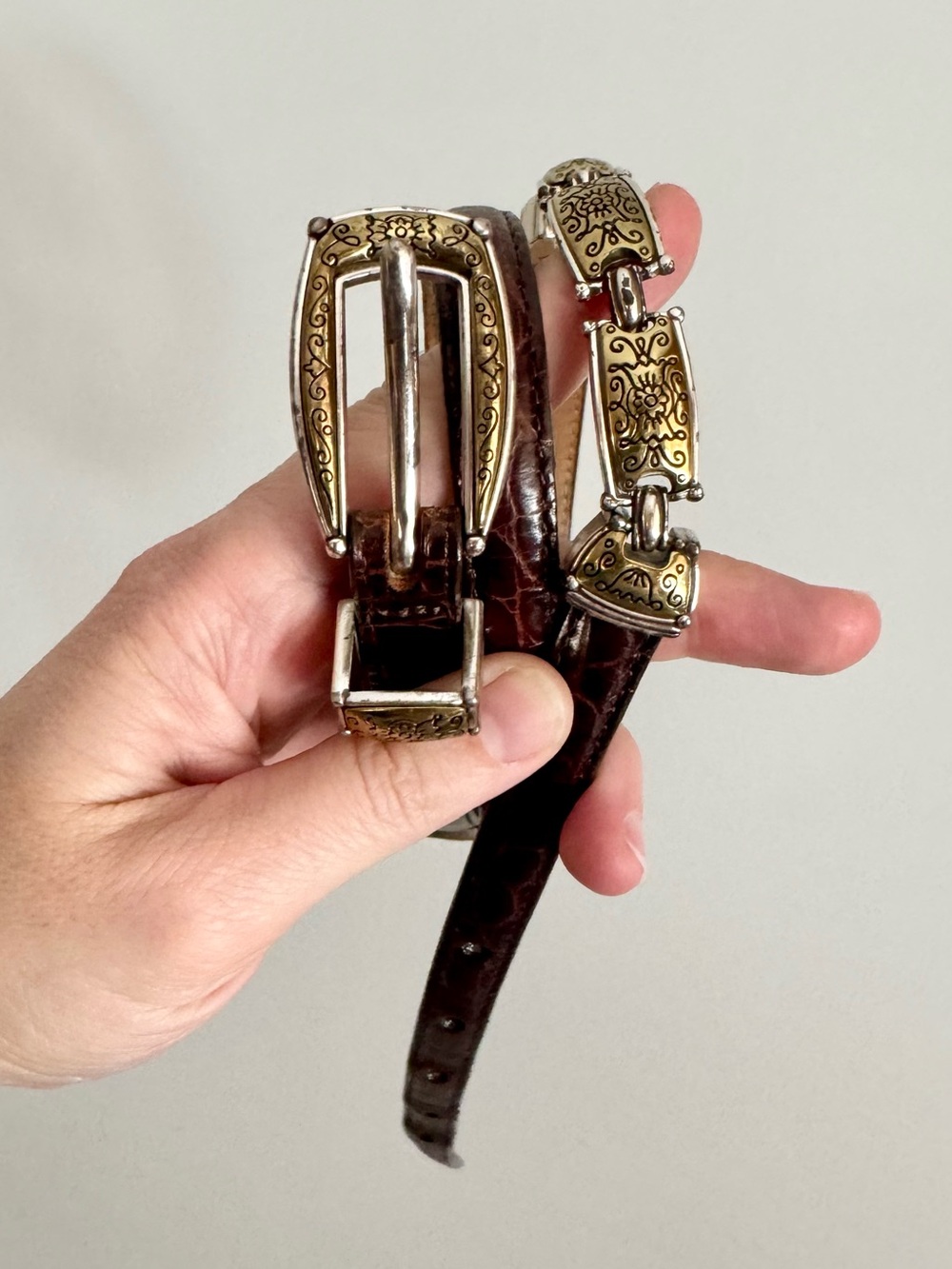 Brighton Western Brown Leather Croc-Embossed Concho Belt, Silver & Gold sz. 32 - Picture 10 of 16